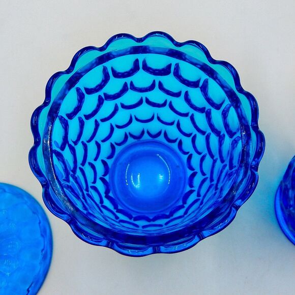 Fenton Glass Colonial Blue Thumbprint Sugar Bowl Creamer Pitcher Lid Set - Picture 8 of 13